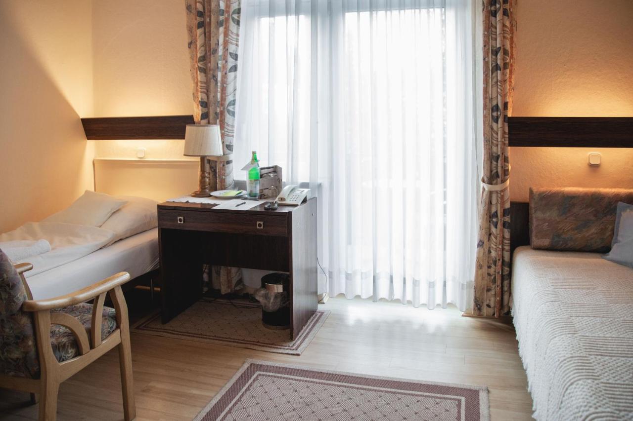 באד זאלצפלן Haus Mecklenburg Hotel Pension מראה חיצוני תמונה